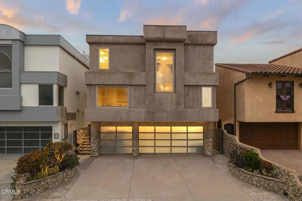 3629 Ocean Drive, Oxnard, California 93035 home-pic-1