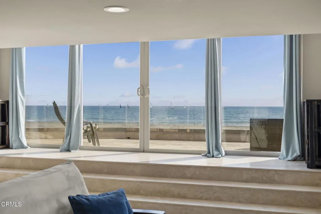 3629 Ocean Drive, Oxnard, California 93035 home-pic-36