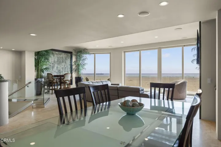 30-web-or-mls-UpmarketMedia-3629Oce-51a