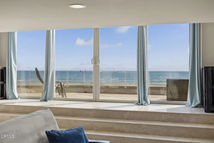 52-web-or-mls-UpmarketMedia-3629Oce-156