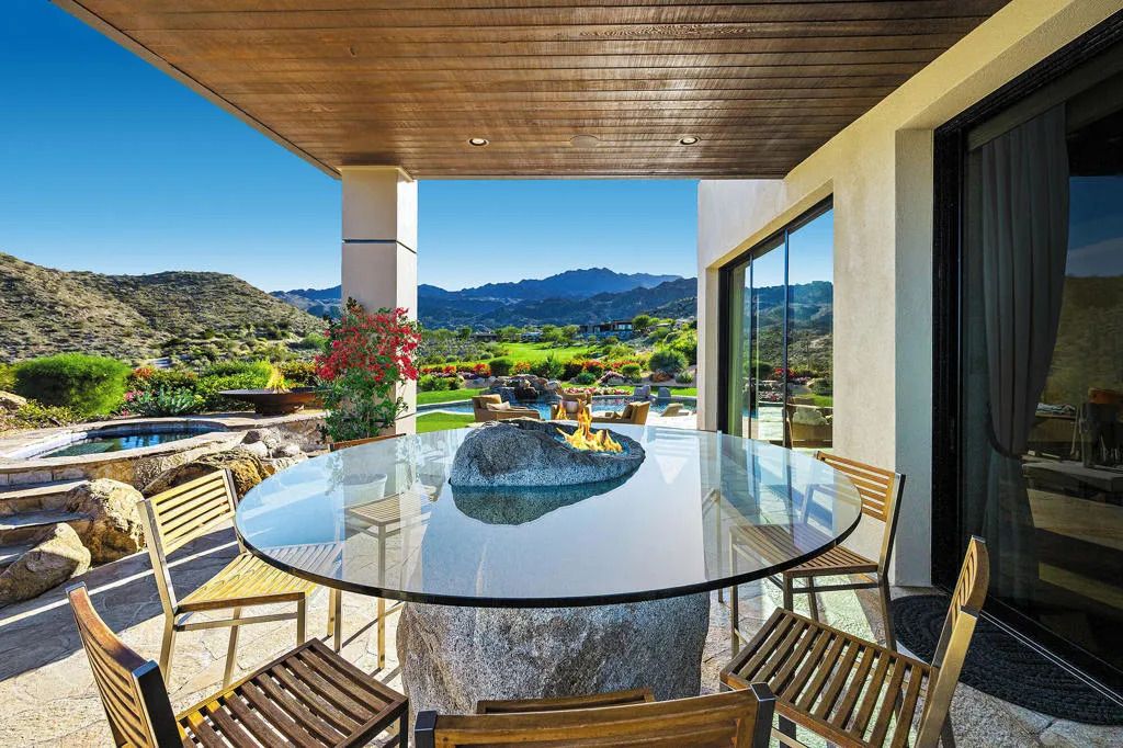 330 Metate Place, Palm Desert, California 92260 home-pic-19