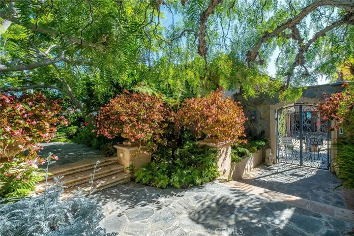 71 Marguerite, Rancho Palos Verdes, California 90275
