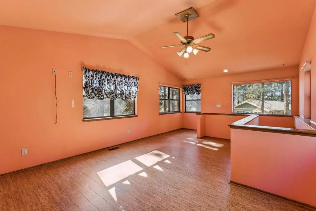 2455 Elko Drive, Arrowbear, California 92382 home-pic-3