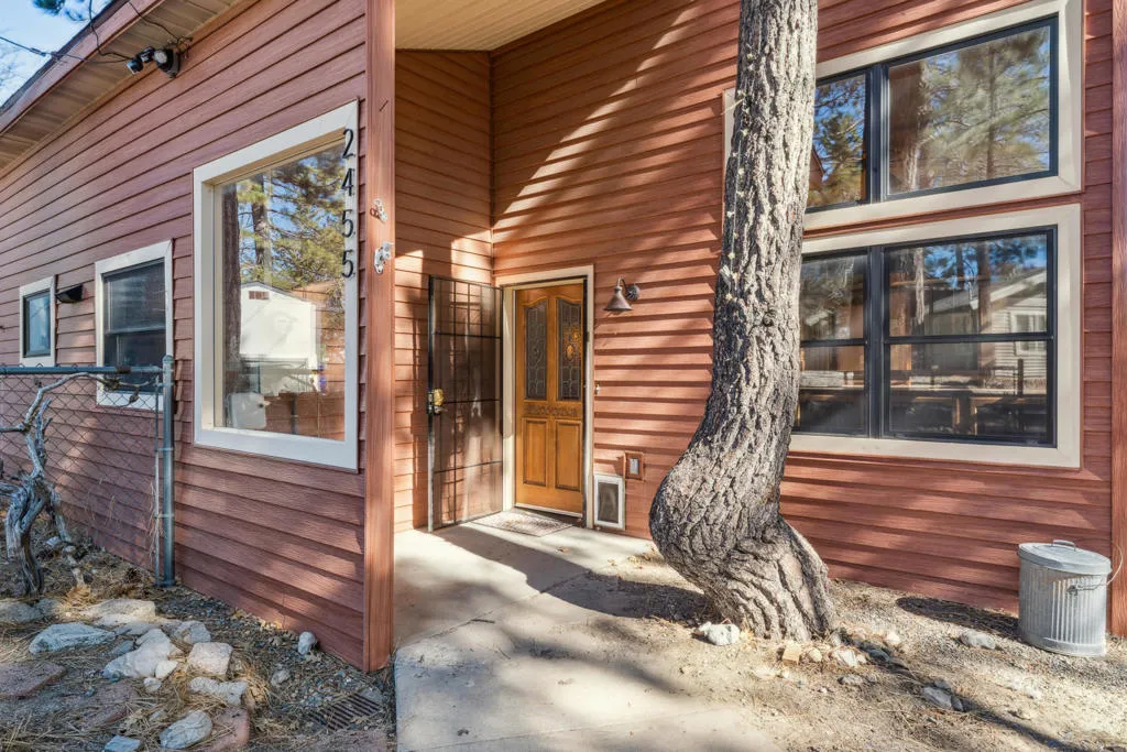 2455 Elko Drive, Arrowbear, California 92382 home-pic-8