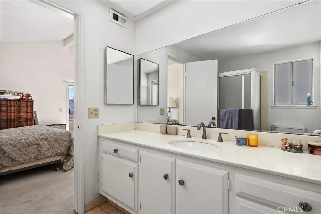 14541 Savin Avenue, Irvine, California 92606 home-pic-34