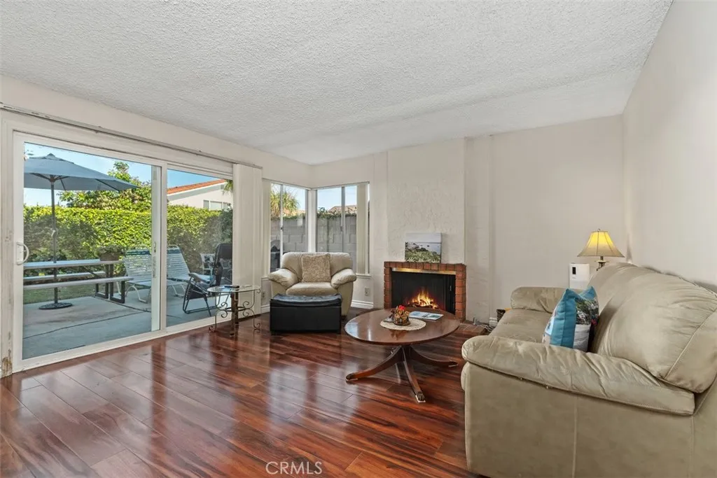 14541 Savin Avenue, Irvine, California 92606 home-pic-20