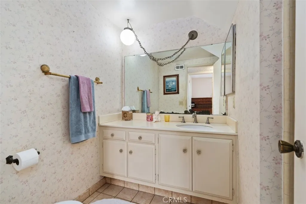 14541 Savin Avenue, Irvine, California 92606 home-pic-33