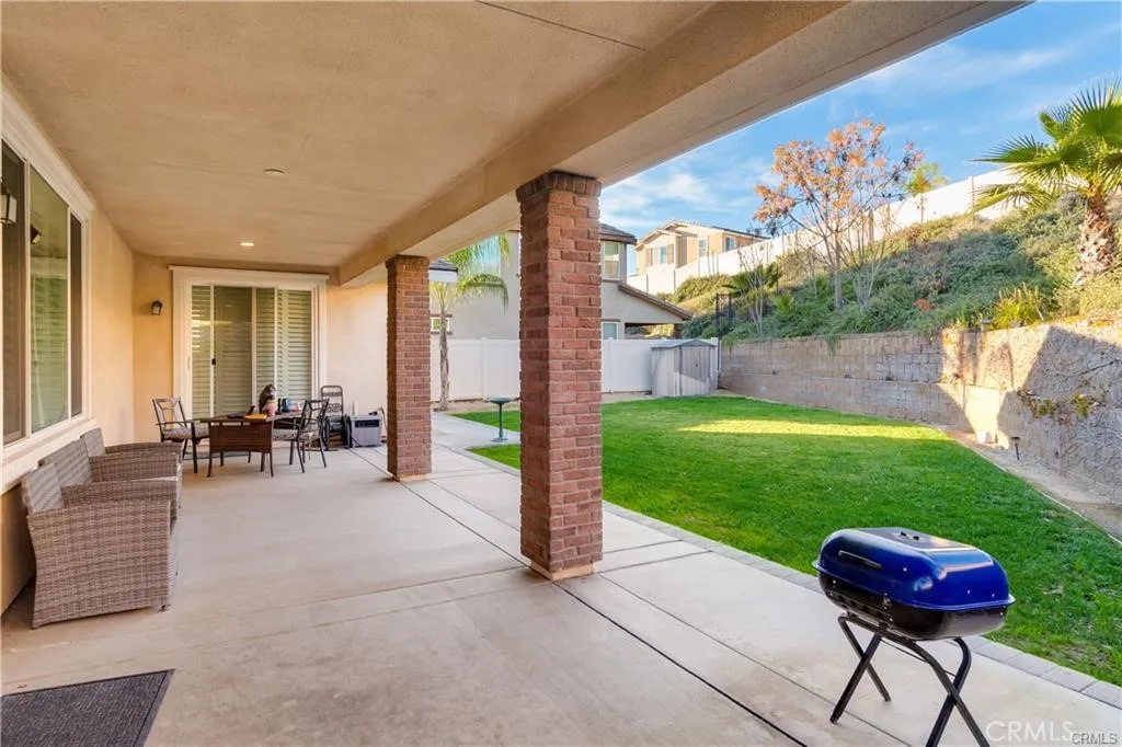 29762 Padilla Court, Highland, California 92346 home-pic-24