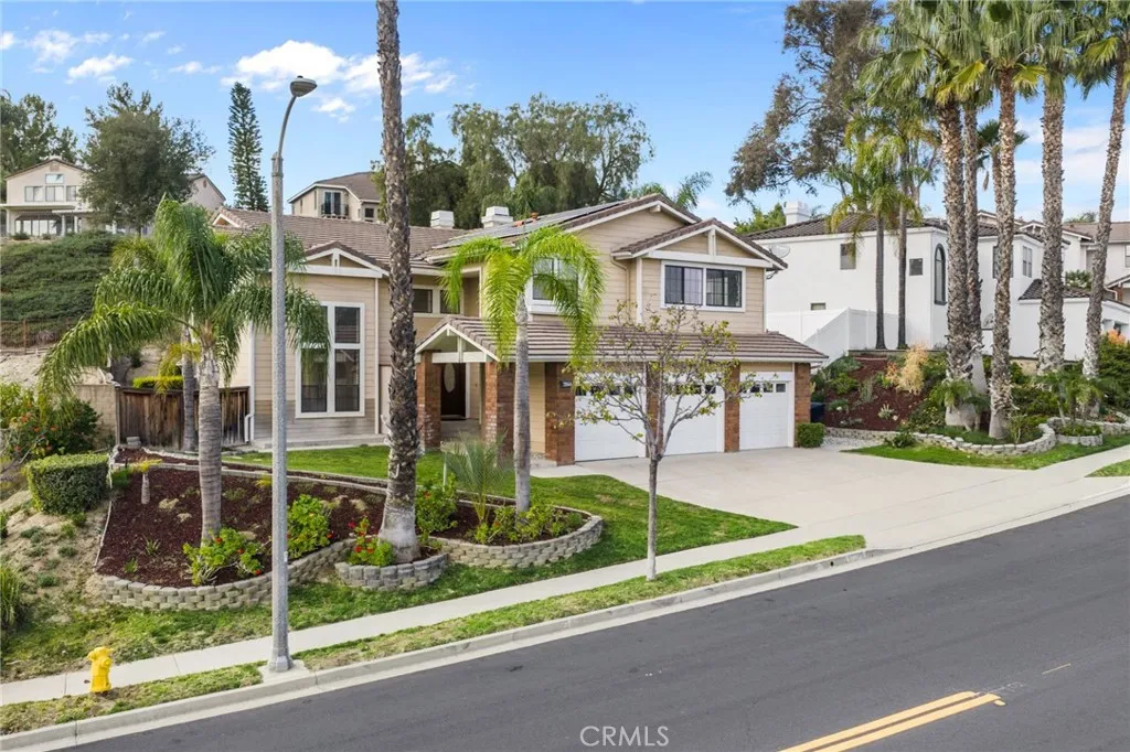 2860 Hidden Hills, Corona, California 92882 home-pic-59