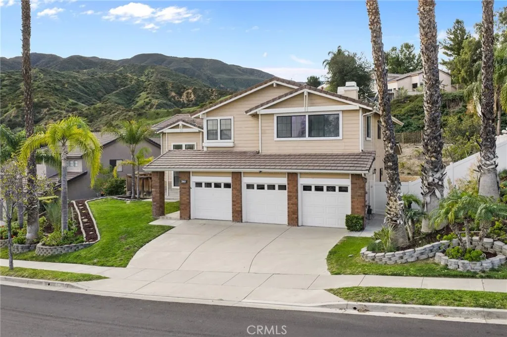 2860 Hidden Hills, Corona, California 92882 home-pic-2