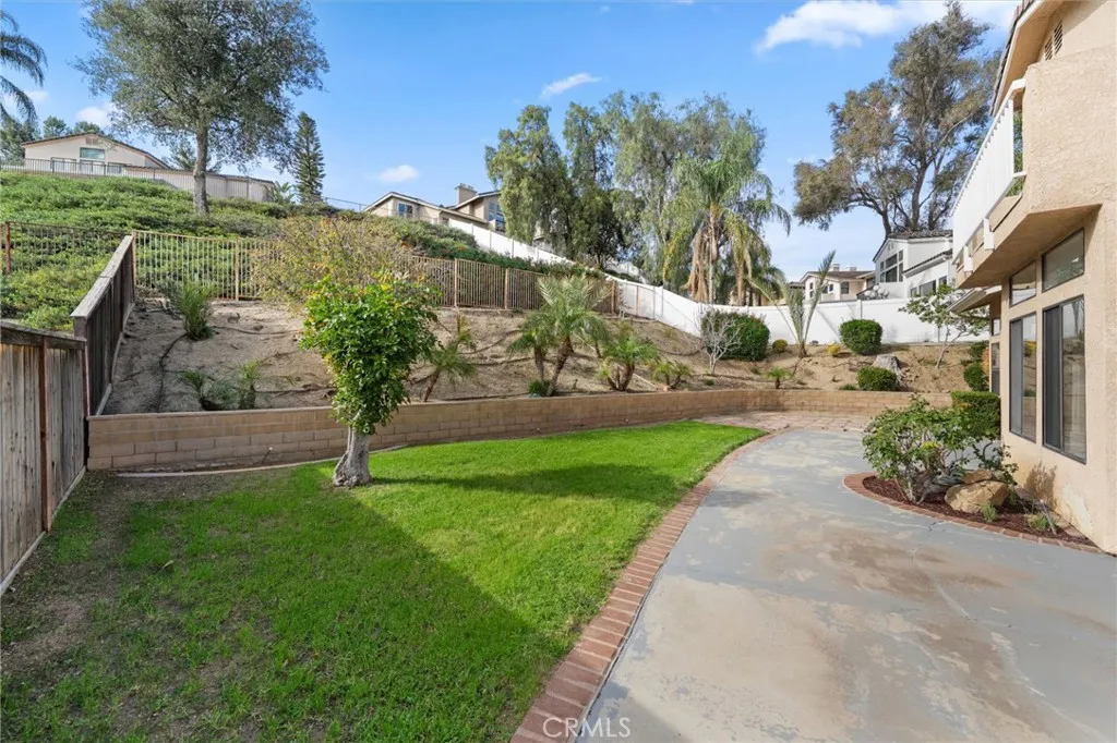 2860 Hidden Hills, Corona, California 92882 home-pic-56