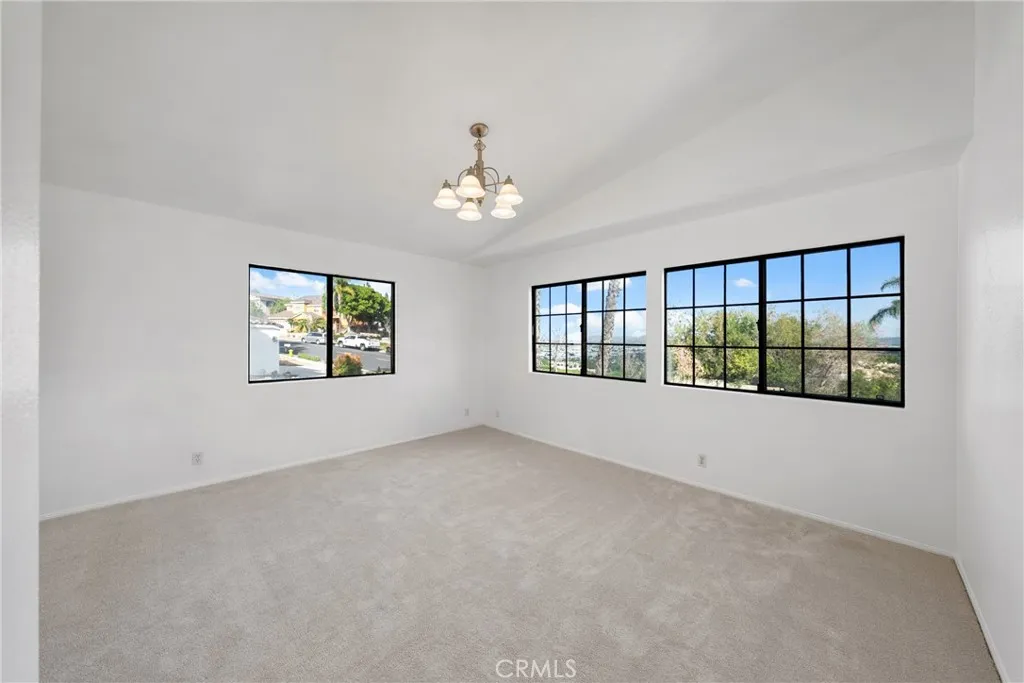 2860 Hidden Hills, Corona, California 92882 home-pic-44