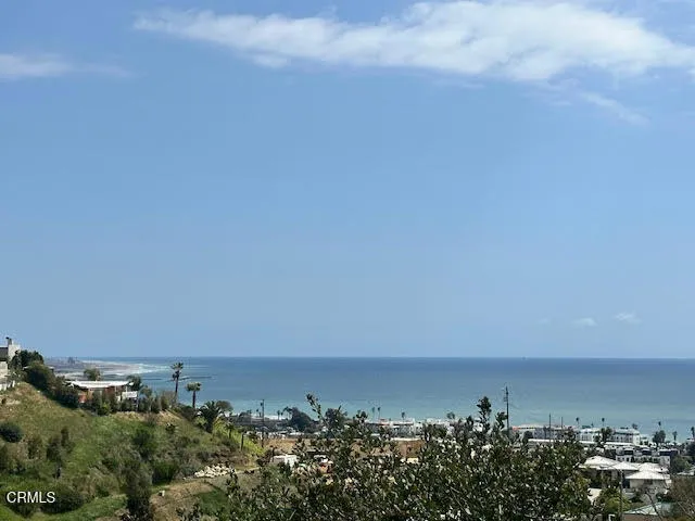 310 N Kalorama Street, Ventura, California 93001 home-pic-10