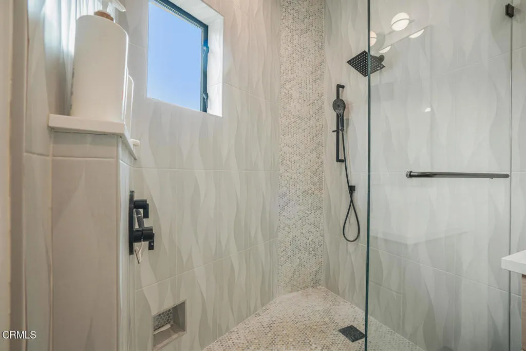 310 N Kalorama Street, Ventura, California 93001 home-pic-24