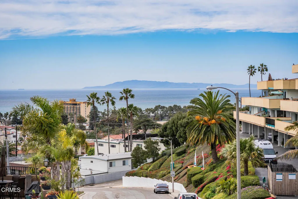 310 N Kalorama Street, Ventura, California 93001 home-pic-40
