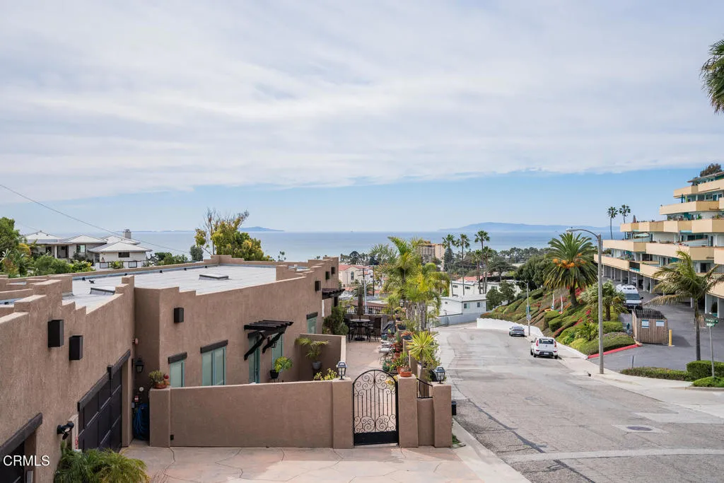 310 N Kalorama Street, Ventura, California 93001 home-pic-38