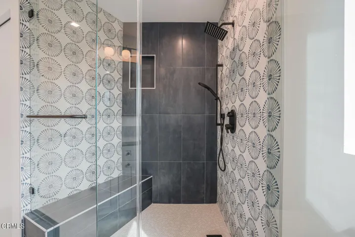 310 N Kalorama St Ventura CA-large-032-0