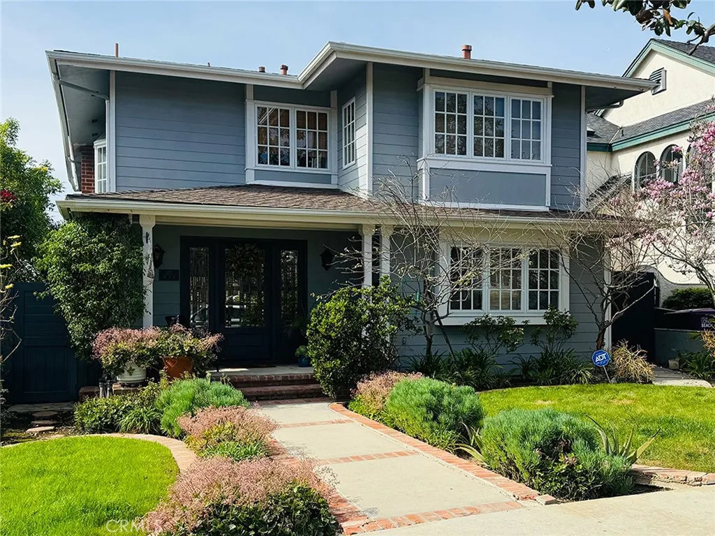 431 Terraine, Long Beach, California 90814 home-pic-1
