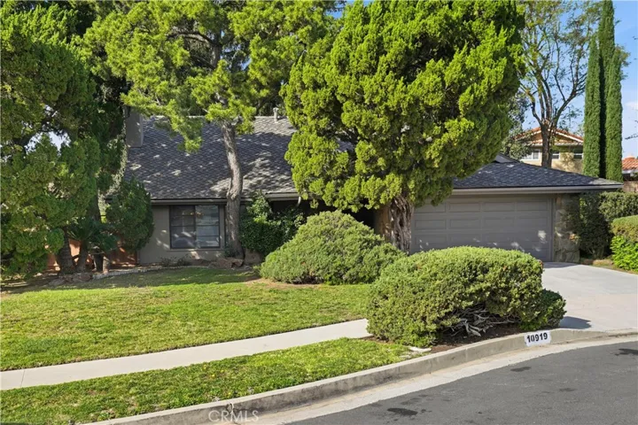 10919 Bismarck, Porter Ranch, California 91326
