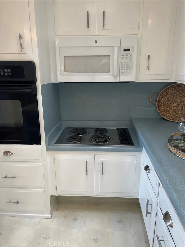 1421 Golden Rain Road 4 87f, Seal Beach, California 90740 home-pic-31