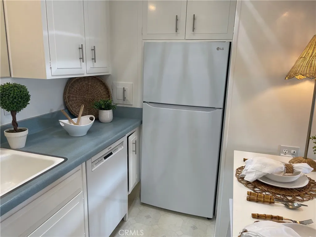 1421 Golden Rain Road 4 87f, Seal Beach, California 90740 home-pic-8