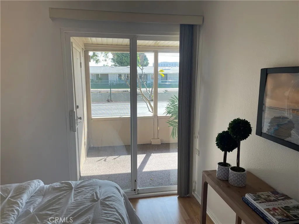 1421 Golden Rain Road 4 87f, Seal Beach, California 90740 home-pic-17