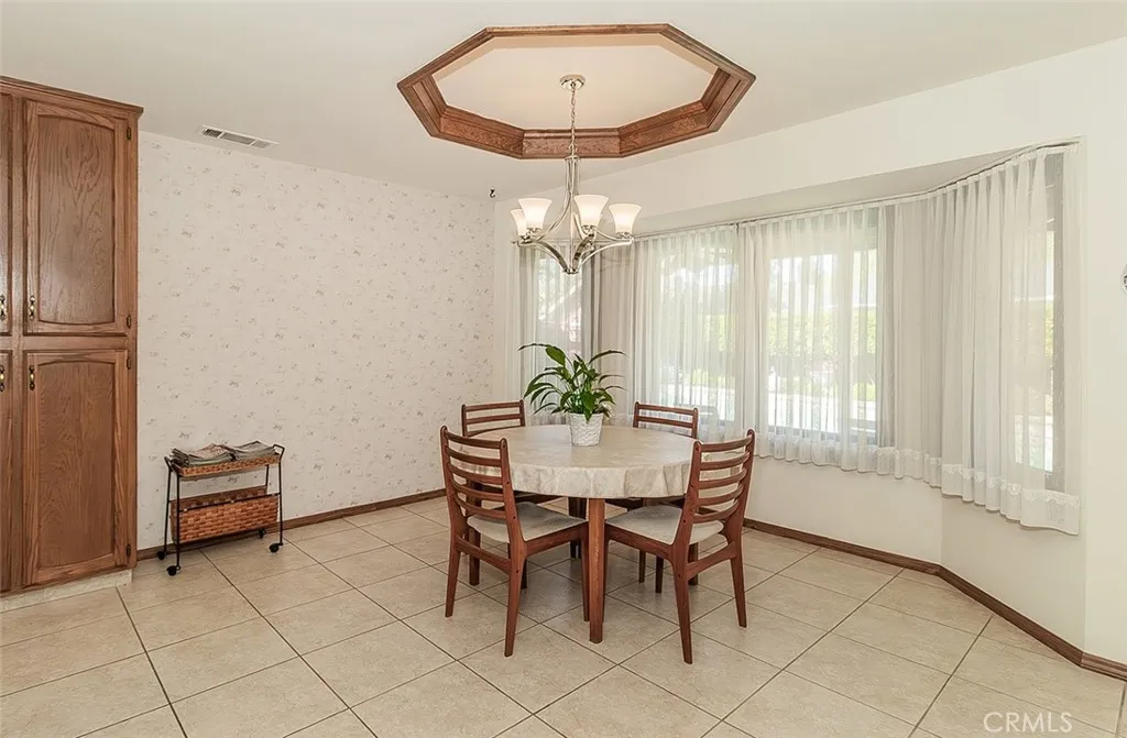 7355 N Pacific, Fresno, California 93711 home-pic-13