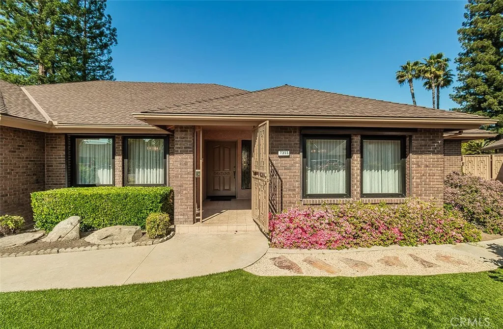 7355 N Pacific, Fresno, California 93711 home-pic-2