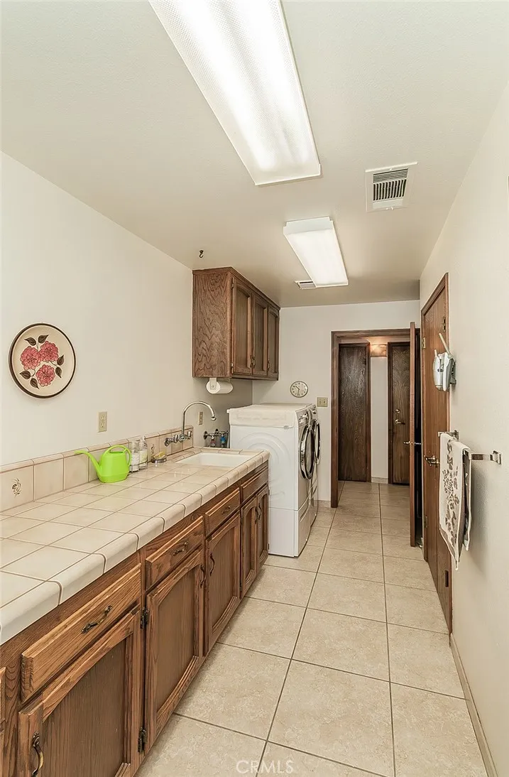 7355 N Pacific, Fresno, California 93711 home-pic-35