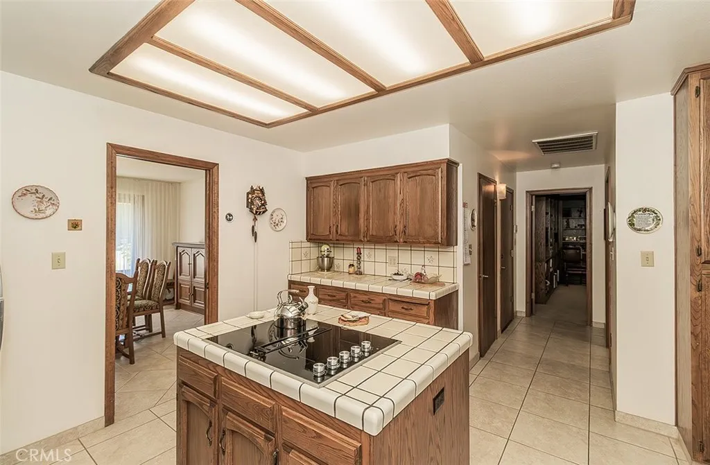 7355 N Pacific, Fresno, California 93711 home-pic-18