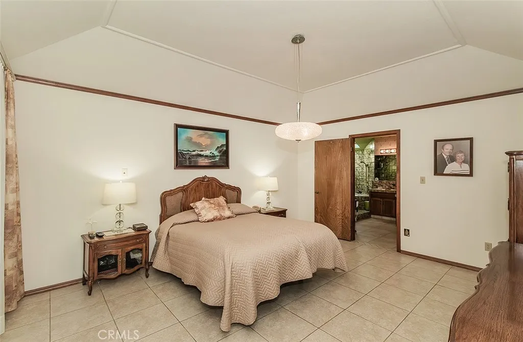 7355 N Pacific, Fresno, California 93711 home-pic-19