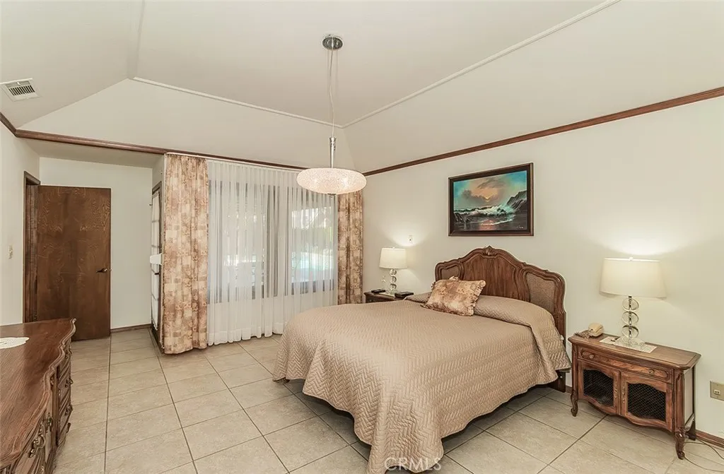7355 N Pacific, Fresno, California 93711 home-pic-21