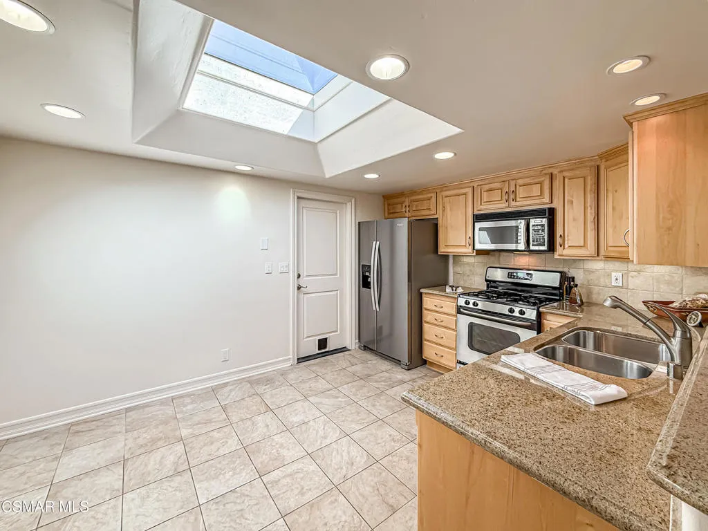 2600 Northshore Lane, Westlake Village, California 91361 home-pic-19