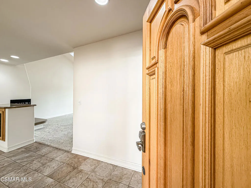 2600 Northshore Lane, Westlake Village, California 91361 home-pic-8