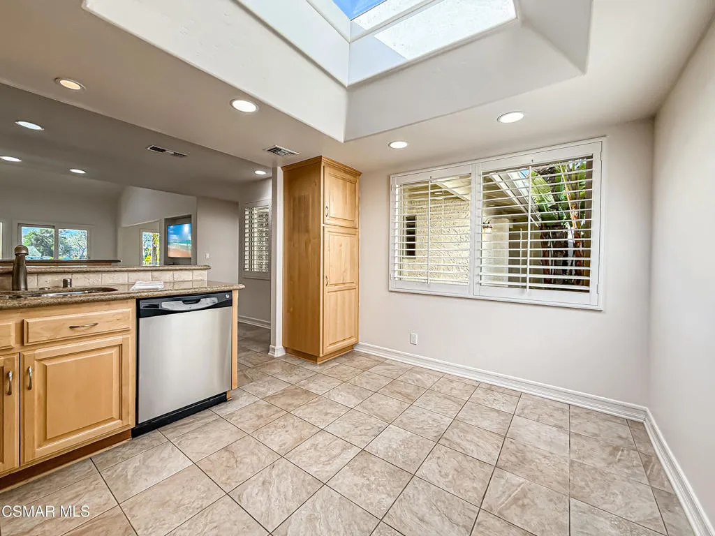 2600 Northshore Lane, Westlake Village, California 91361 home-pic-20