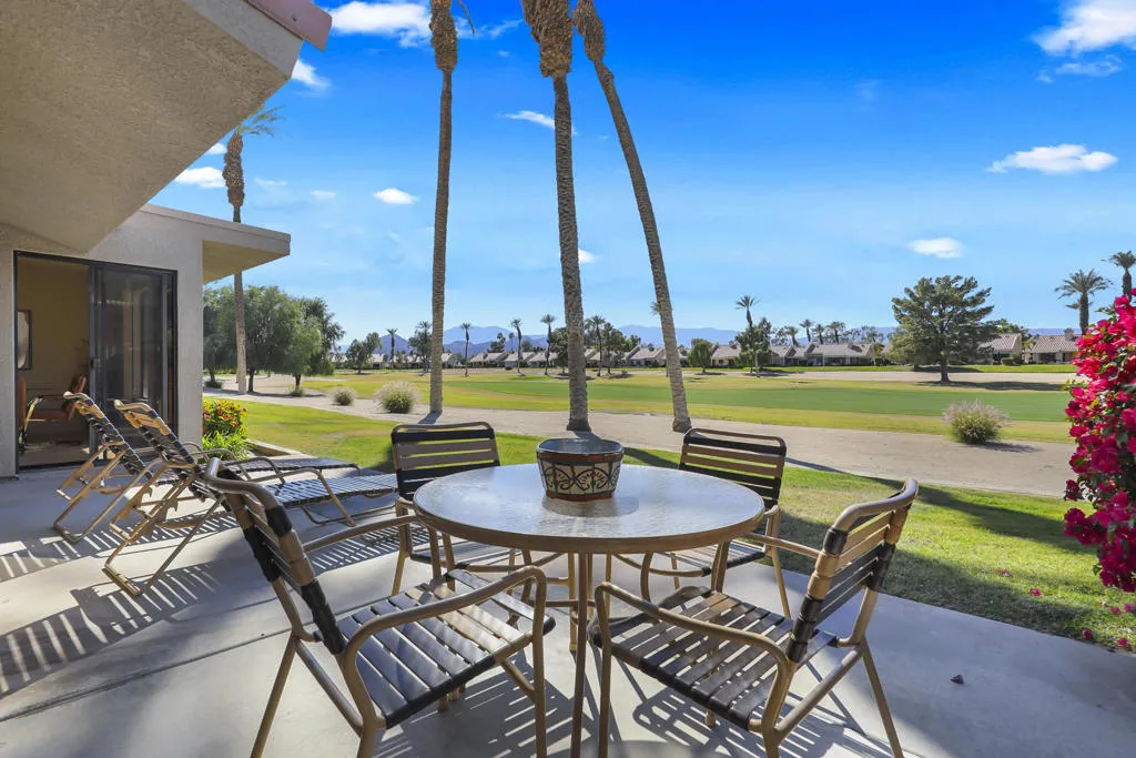 41691 Jupiter Hills Court, Palm Desert, California 92211 home-pic-22