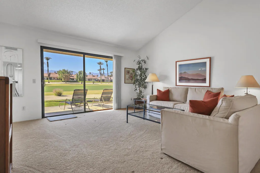 41691 Jupiter Hills Court, Palm Desert, California 92211 home-pic-9