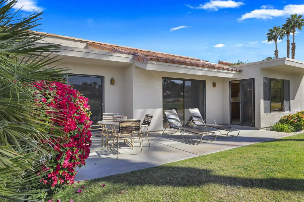41691 Jupiter Hills Court, Palm Desert, California 92211 home-pic-24