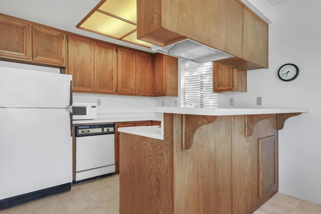 41691 Jupiter Hills Court, Palm Desert, California 92211 home-pic-13