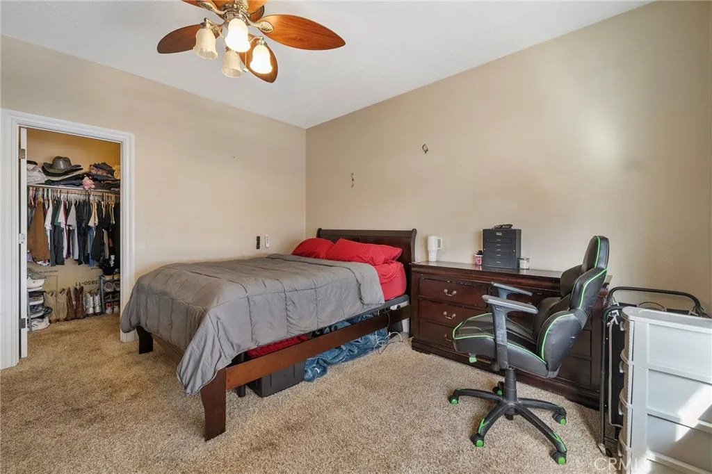 7172 Jargon St, Hesperia, California 92344 home-pic-32