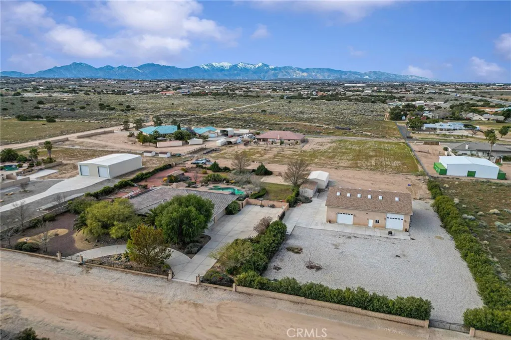 7172 Jargon St, Hesperia, California 92344 home-pic-64