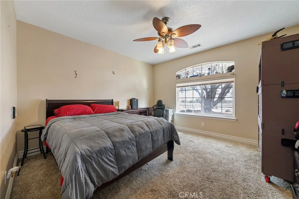 7172 Jargon St, Hesperia, California 92344 home-pic-31