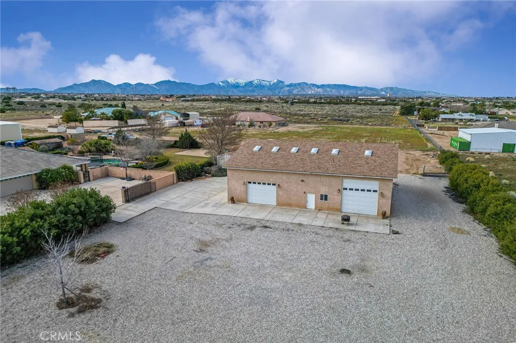 7172 Jargon St, Hesperia, California 92344 home-pic-53