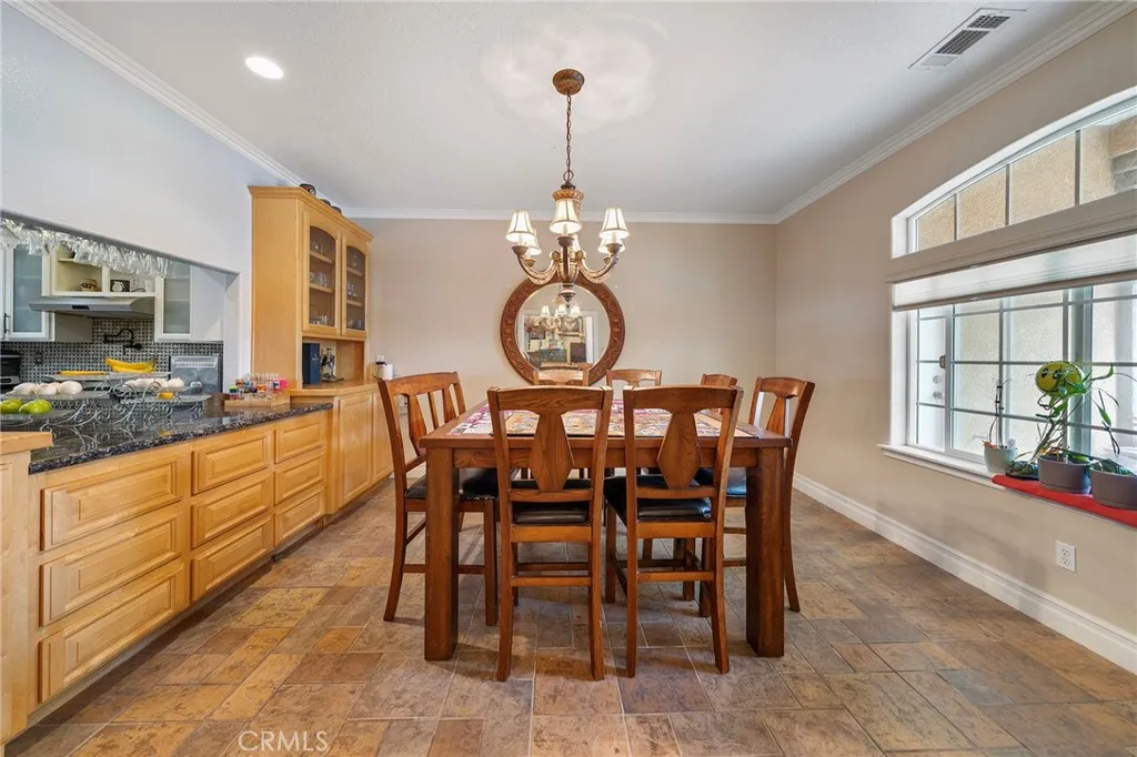 7172 Jargon St, Hesperia, California 92344 home-pic-14