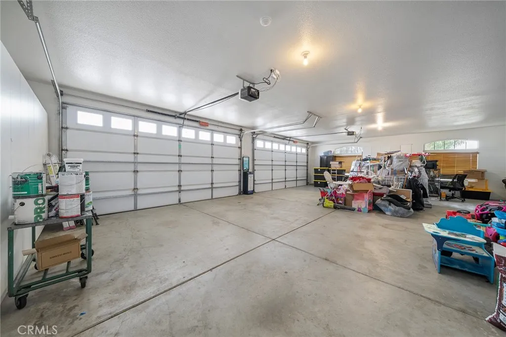 7172 Jargon St, Hesperia, California 92344 home-pic-26