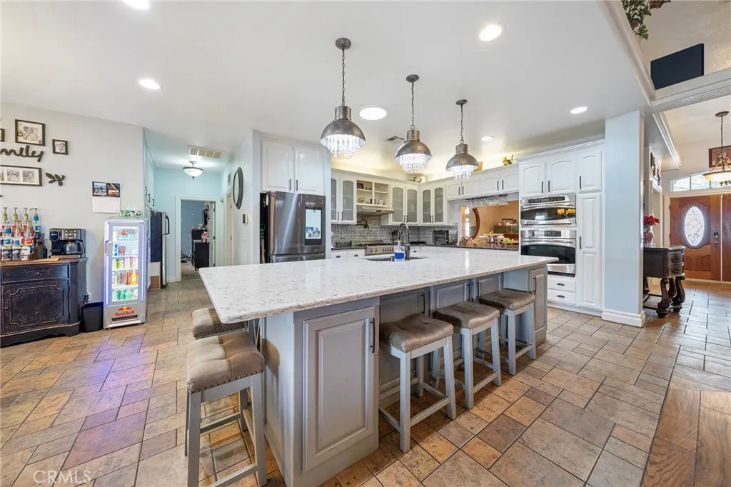 7172 Jargon St, Hesperia, California 92344 home-pic-16
