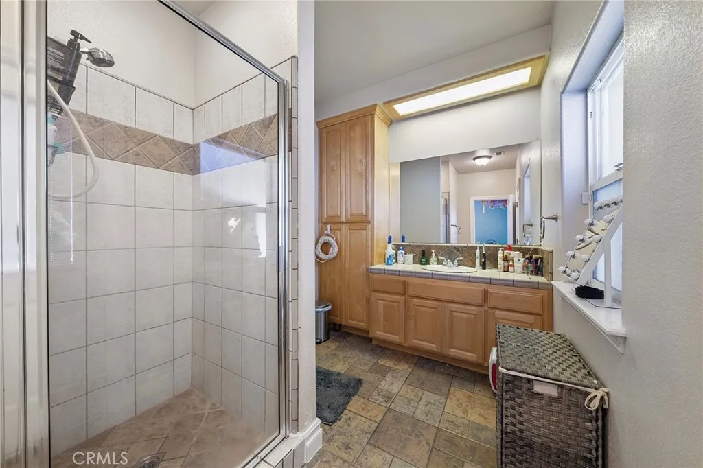 7172 Jargon St, Hesperia, California 92344 home-pic-25