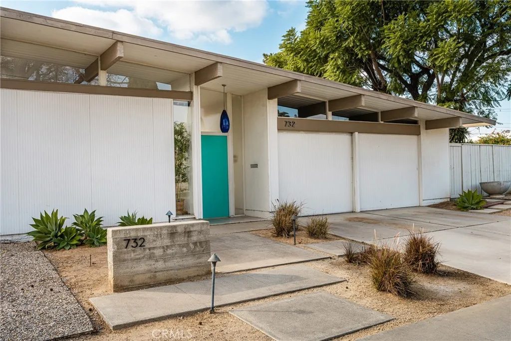 732 S Woodland Street, Orange, California 92869 home-pic-3