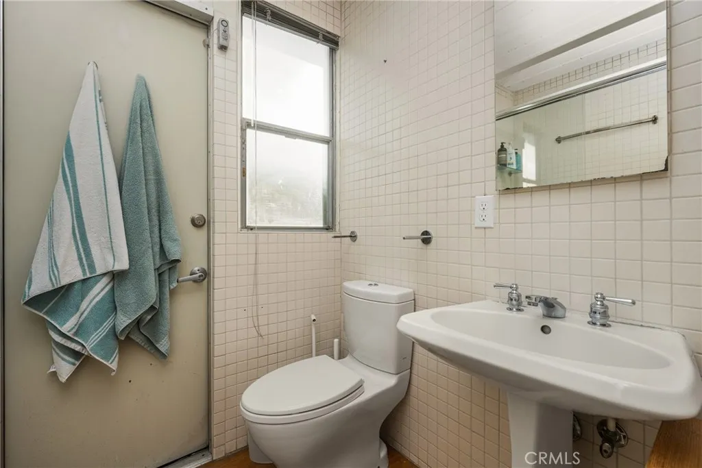 732 S Woodland Street, Orange, California 92869 home-pic-40