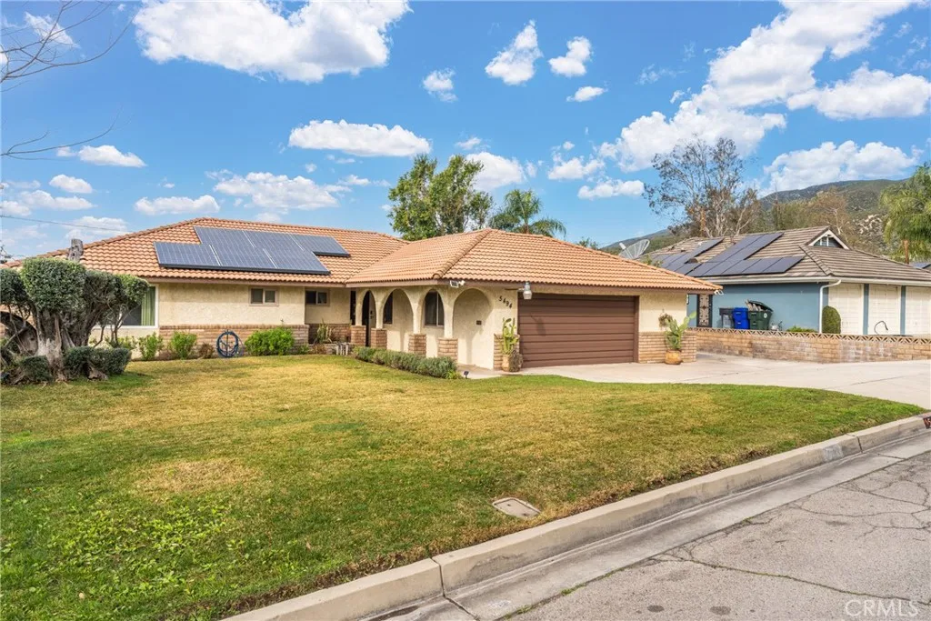5494 Electric Avenue, San Bernardino, California 92407 home-pic-2